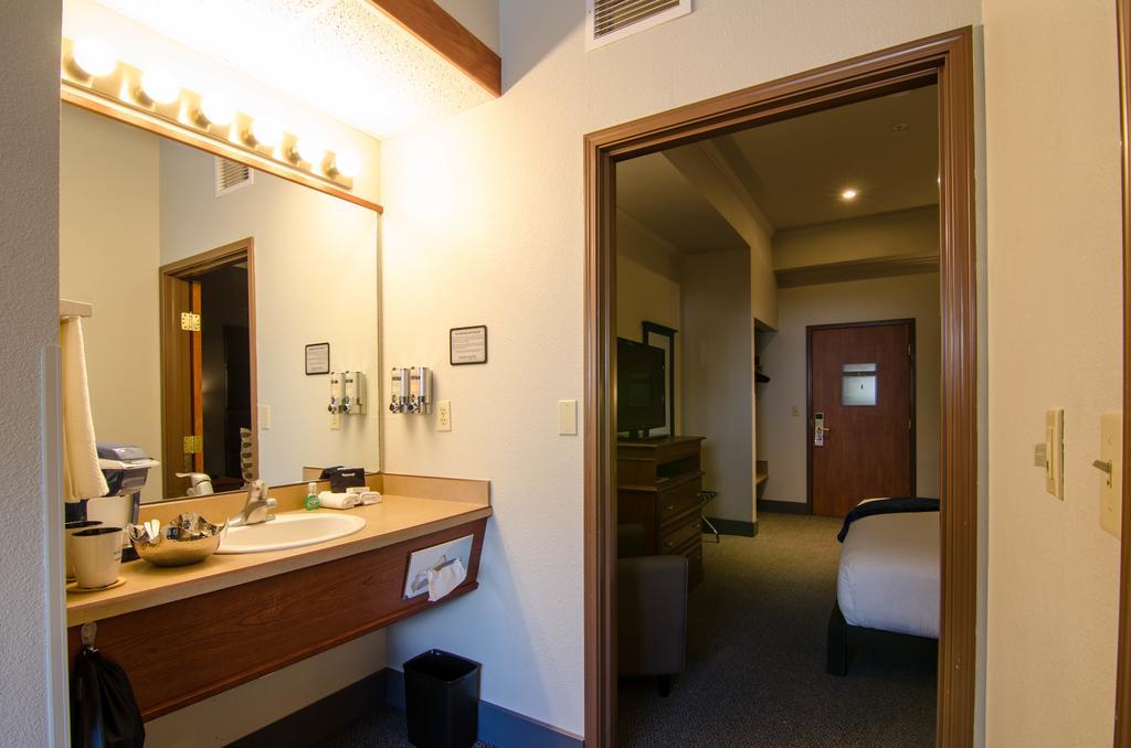 Wood River Inn & Suite ヘイリー エクステリア 写真