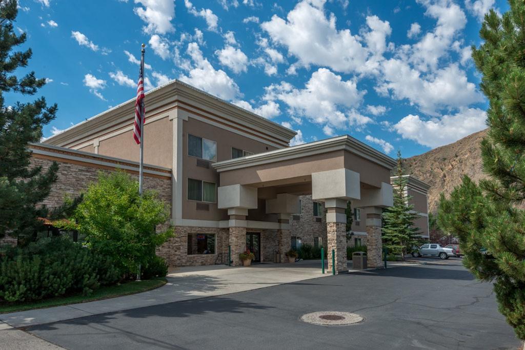 Wood River Inn & Suite ヘイリー エクステリア 写真